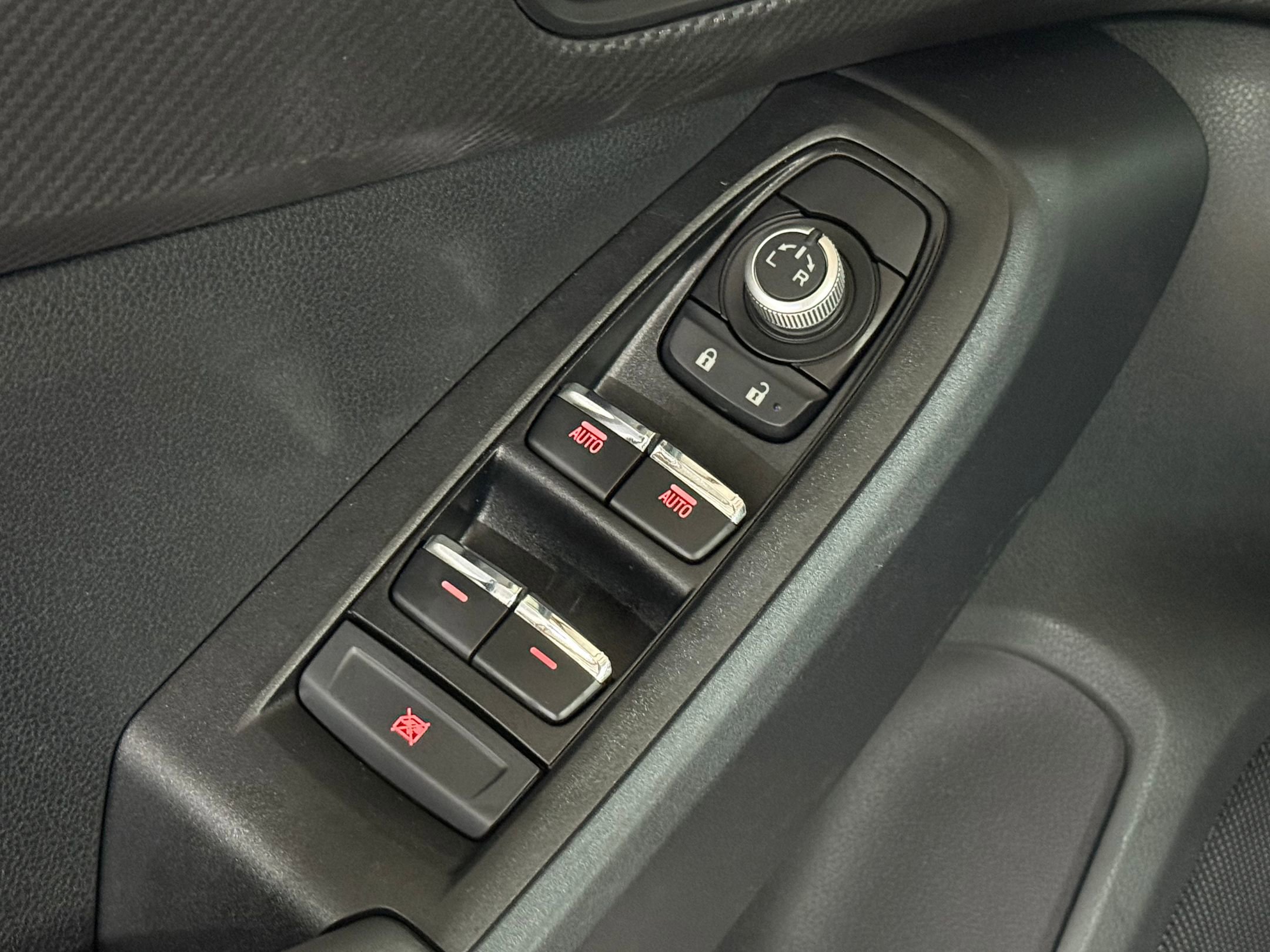 Used 2024 Subaru Crosstrek 2.5i Limited image 23