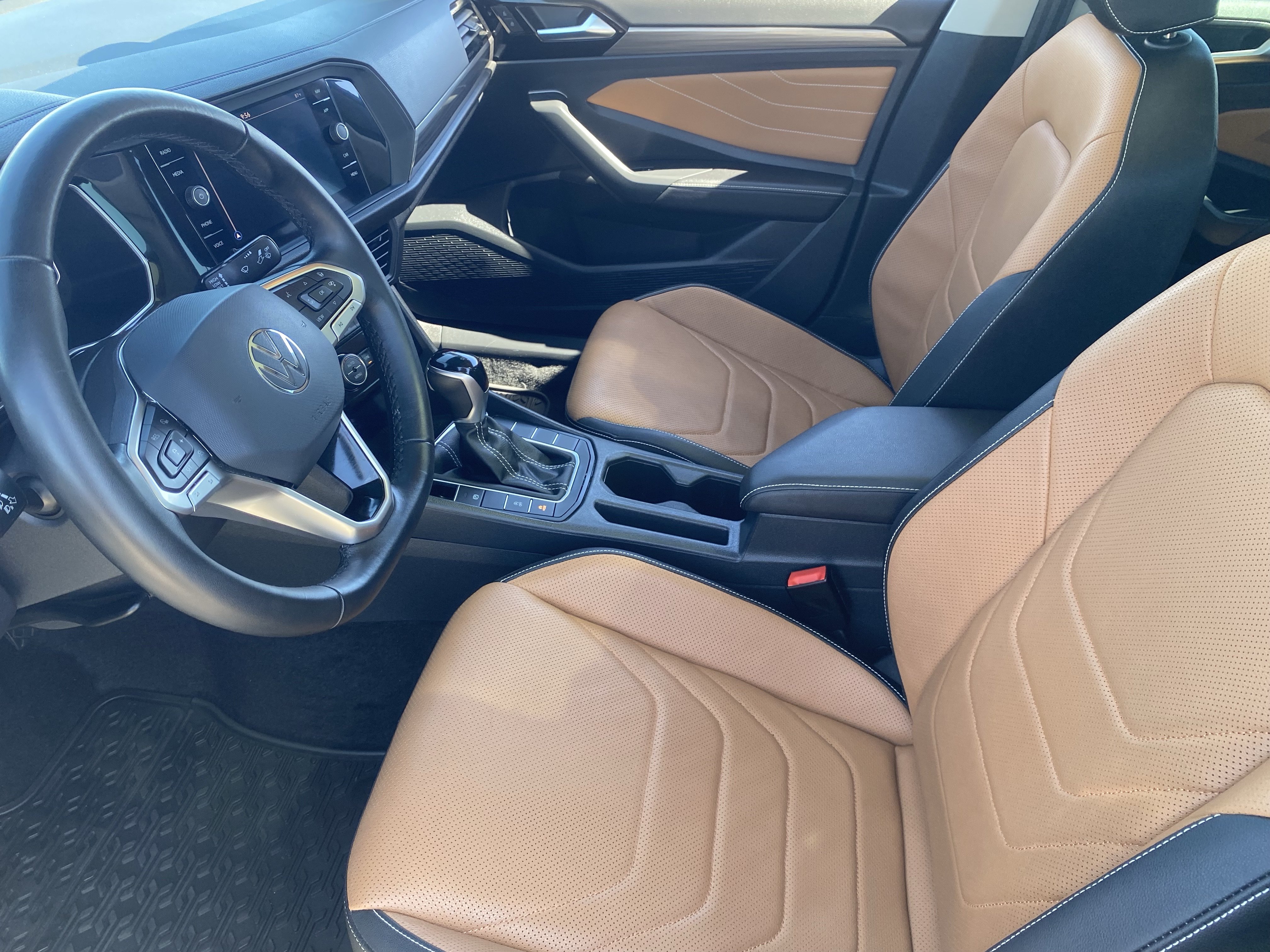 Used 2024 Volkswagen Jetta SEL FWD image 16