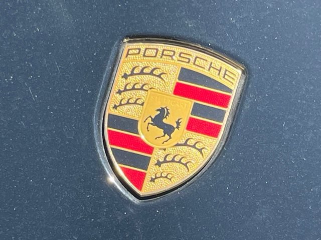 Used 2023 Porsche Taycan 4S AWD/4WD image 28