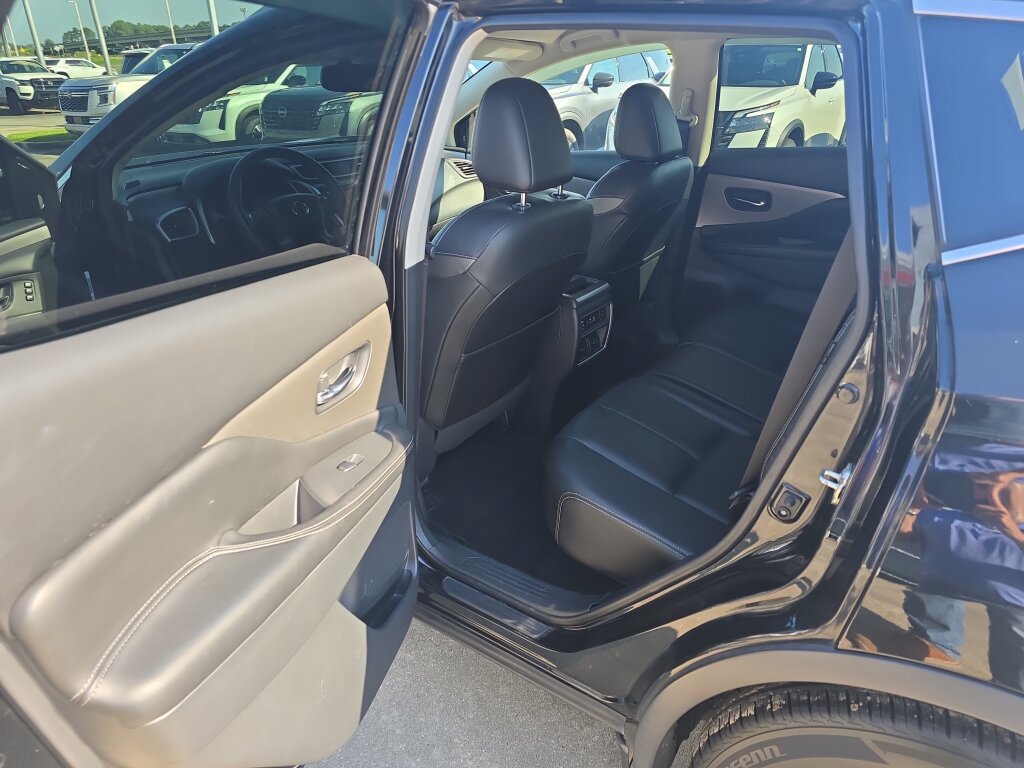 Used 2019 Nissan Murano SL FWD image 14