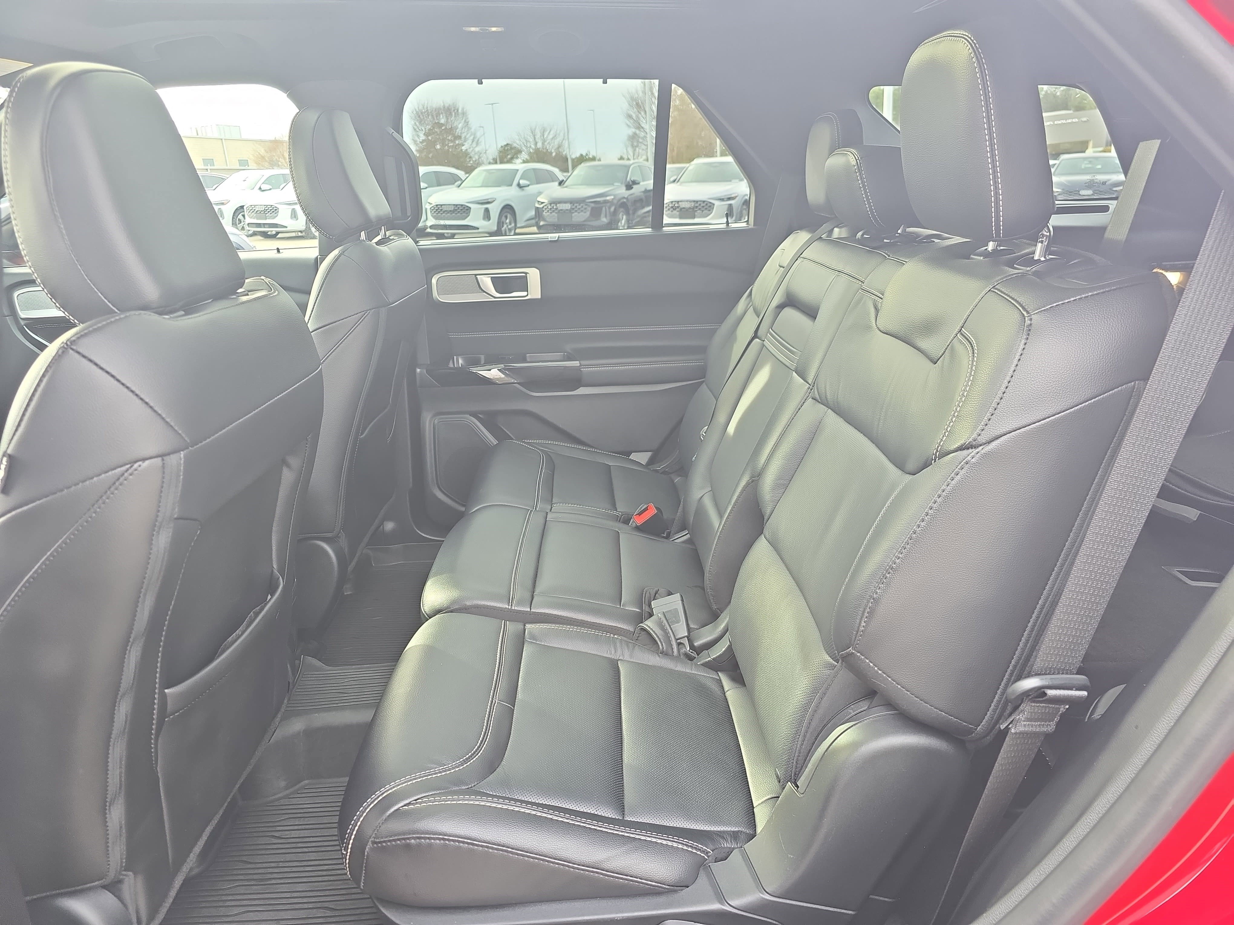 Used 2022 Ford Explorer ST w/ Equipment Group 401A image 14