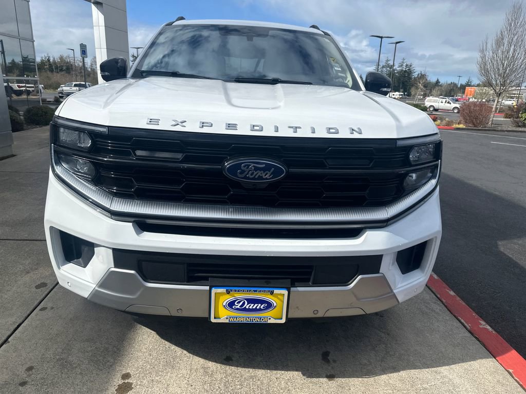 Used 2025 Ford Expedition Platinum image 7