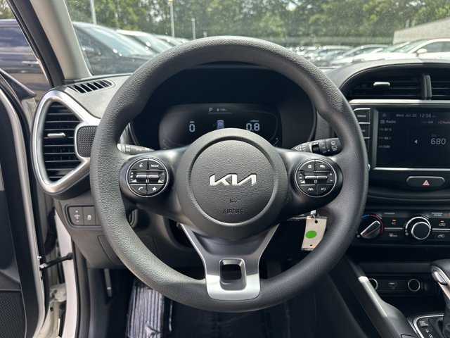 Certified 2023 Kia Soul LX FWD image 28