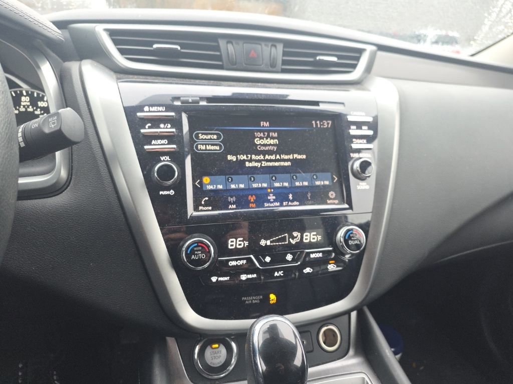 Used 2023 Nissan Murano SV w/ SV Midnight Edition Package image 9