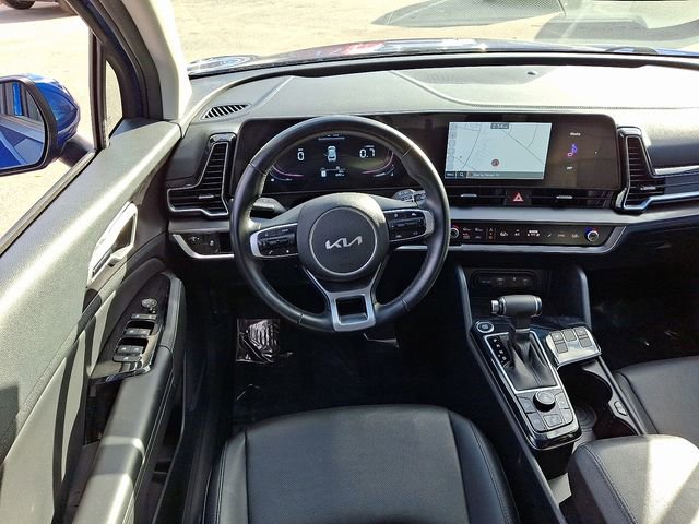 Used 2024 Kia Sportage EX image 14