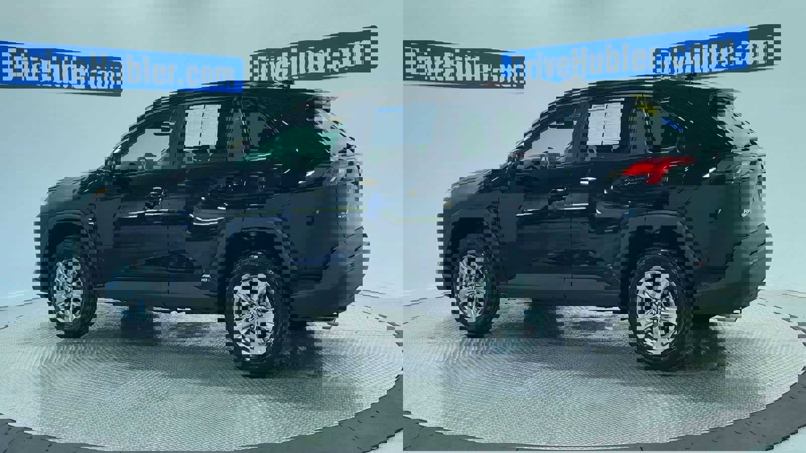 Used 2024 Toyota RAV4 LE AWD/4WD image 47