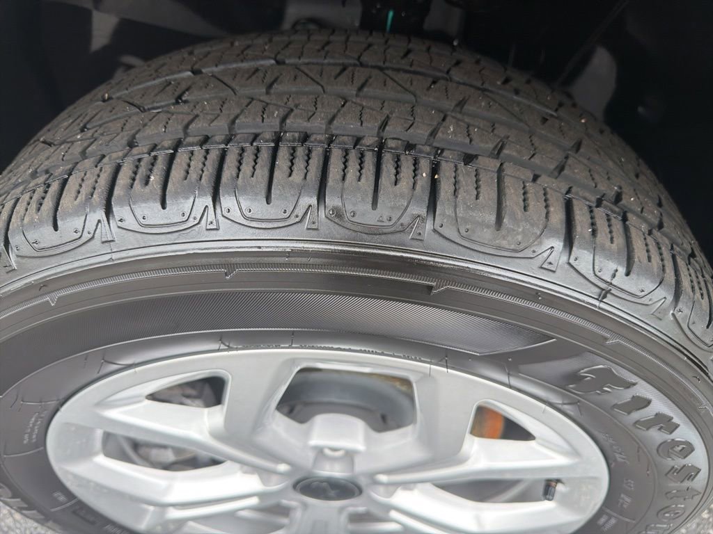 Used 2025 Jeep Compass Latitude image 10