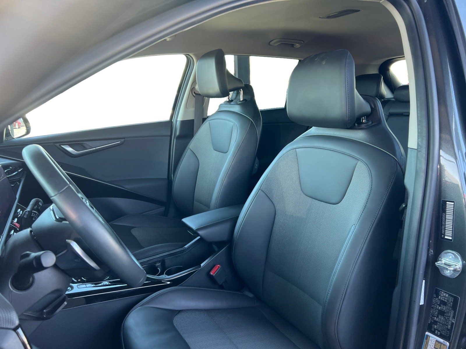 Used 2024 Kia Niro Wind image 10