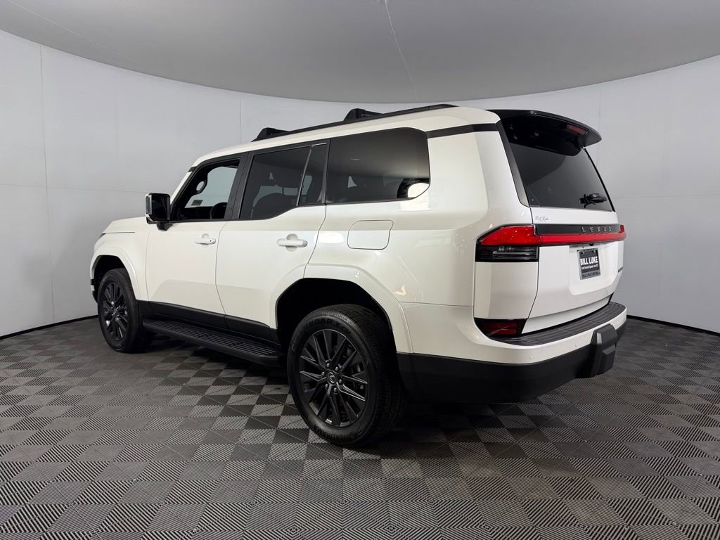 Used 2024 Lexus GX 550 w/ Cold Area Package image 7