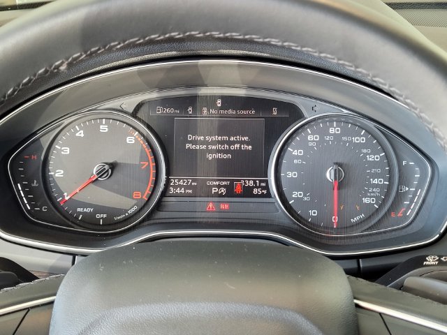 Used 2023 Audi Q5 2.0T Premium w/ Convenience Package AWD/4WD image 22