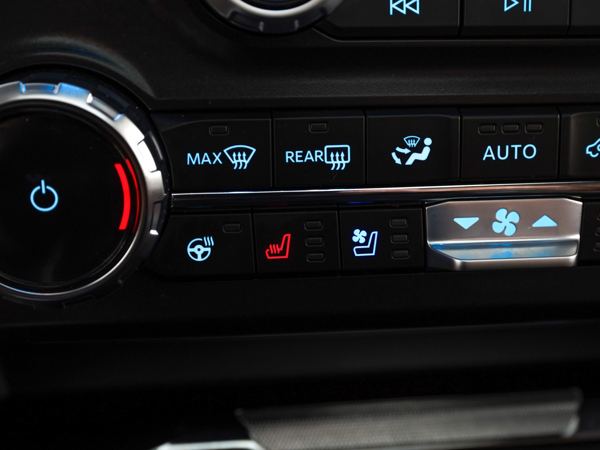 Used 2025 Ford F450 King Ranch w/ Snow Plow/Camper Package image 23