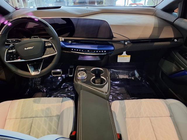New 2027 Cadillac Optiq V w/ Deep Ocean Design Edition AWD/4WD image 11