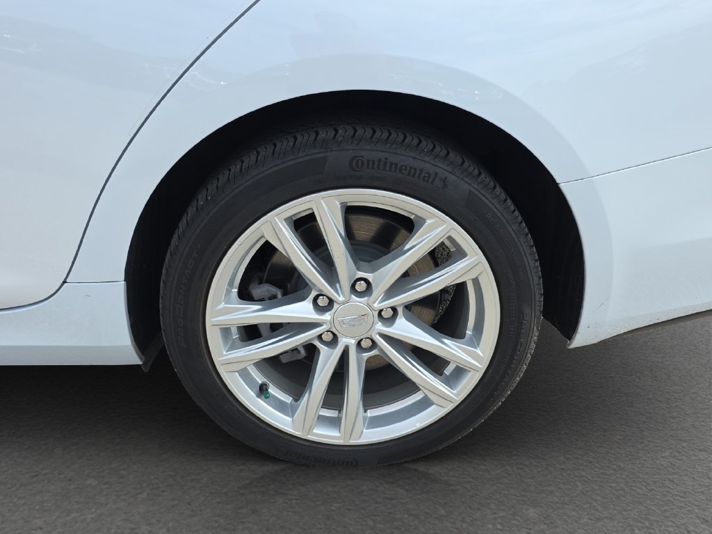 Used 2026 Cadillac CT4 Luxury w/ Sun And Sound Package AWD/4WD image 5