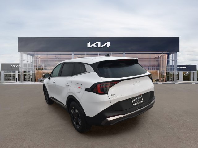 New 2026 Kia Sportage LX w/ LX Convenience Package AWD/4WD image 6