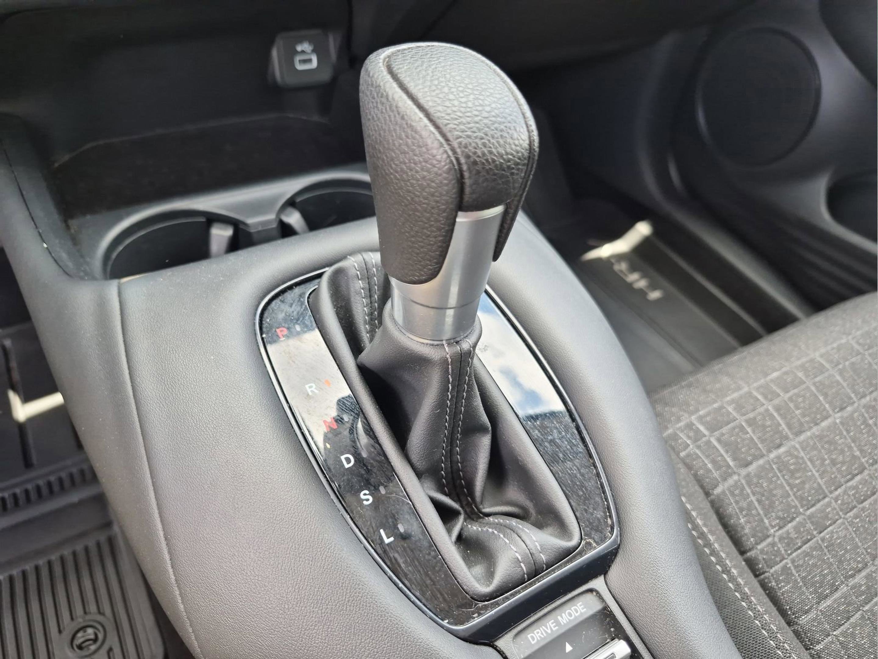 Certified 2023 Honda HR-V LX image 15