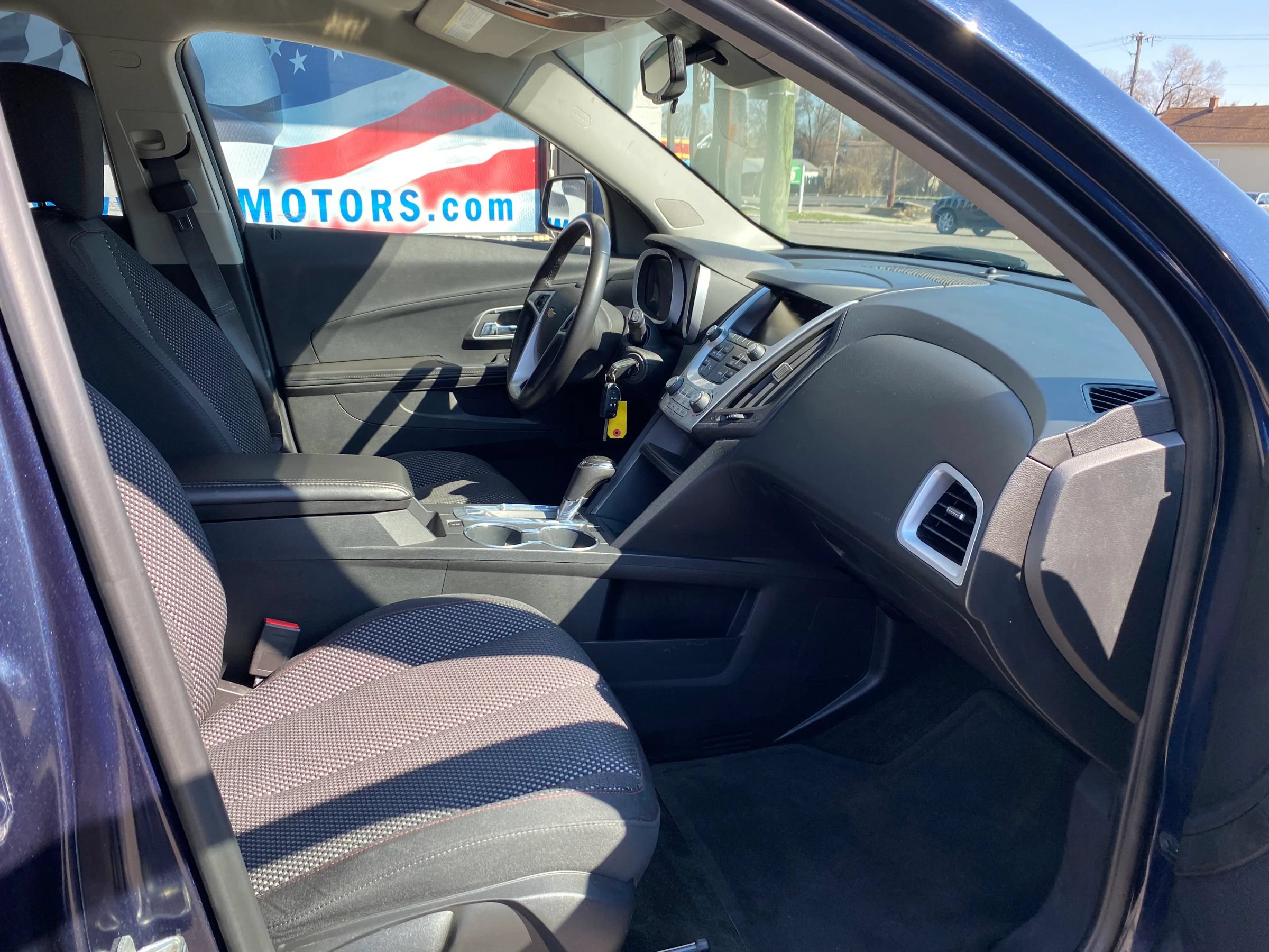 Used 2017 Chevrolet Equinox LT w/ Convenience Package AWD/4WD image 13
