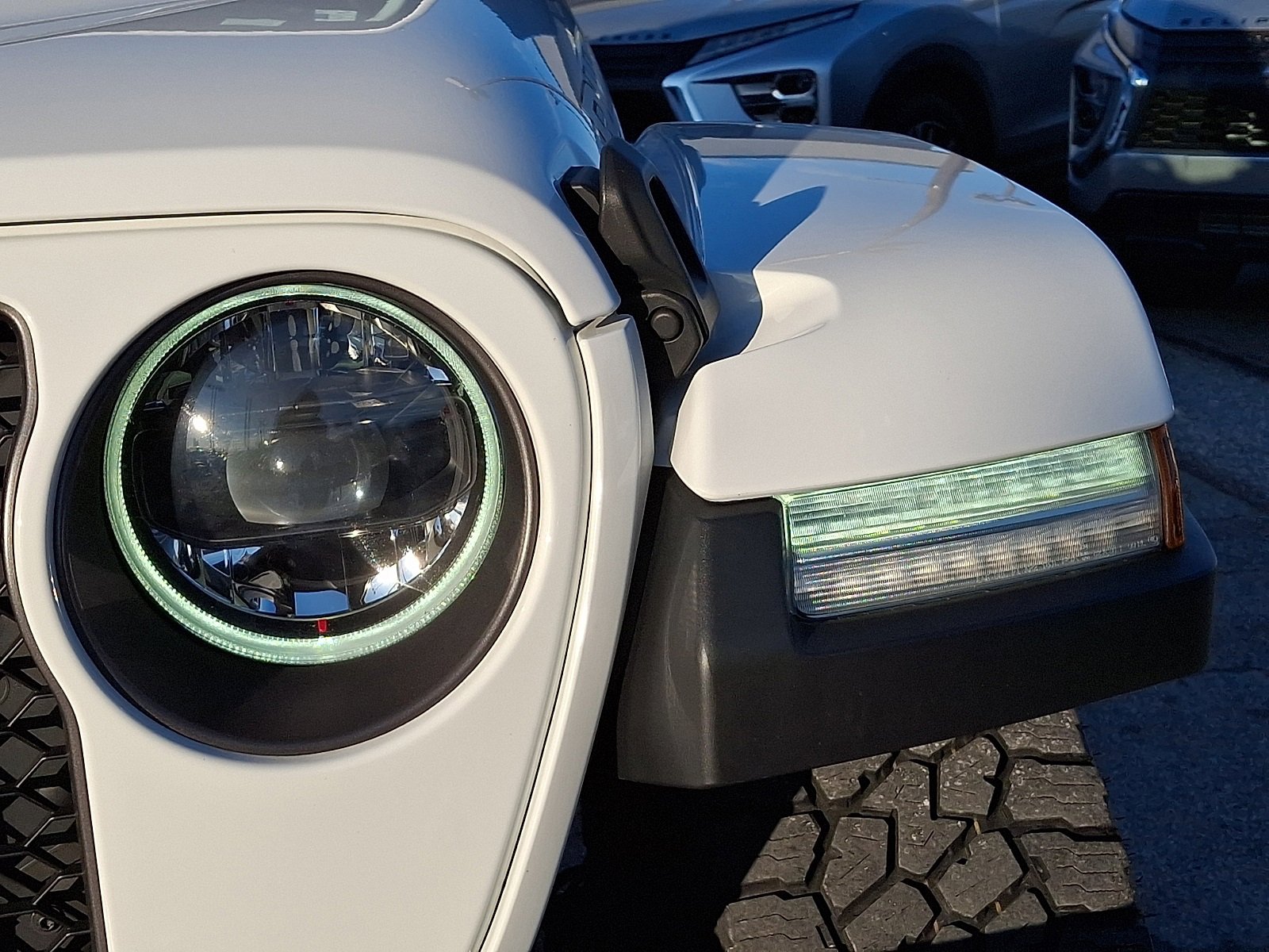 Used 2023 Jeep Gladiator Rubicon w/ LED Lighting Group image 10