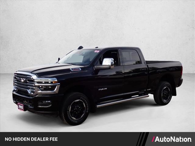 Used 2025 RAM 3500 Laramie AWD/4WD image 1