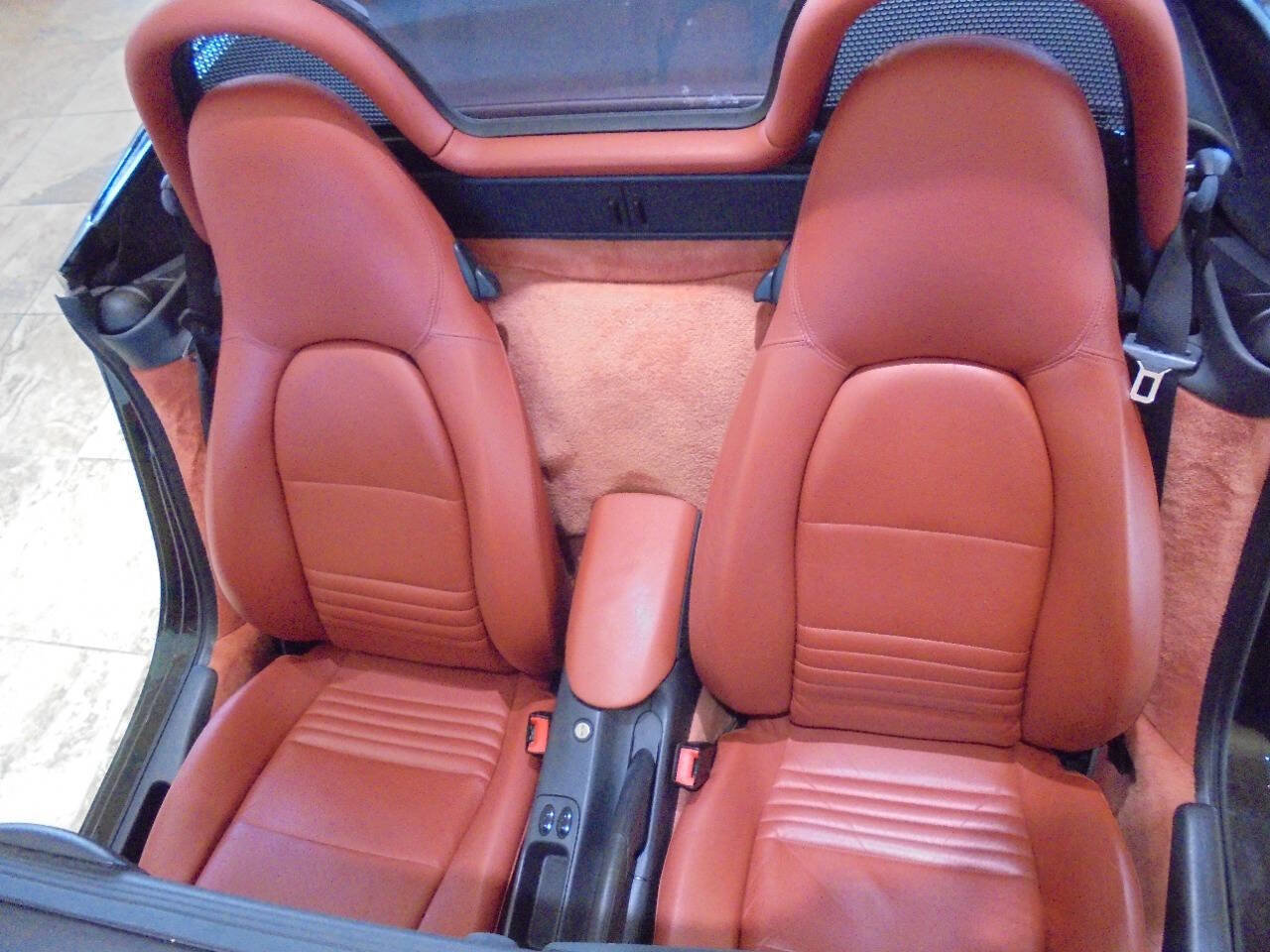 Used 1999 Porsche Boxster image 13