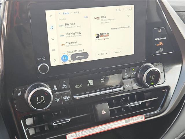 Used 2025 Toyota Highlander XLE FWD image 20
