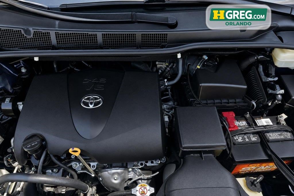 Used 2020 Toyota Sienna XLE FWD image 17