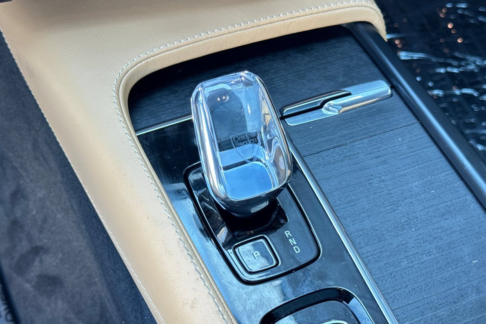 Certified 2024 Volvo XC90 B6 Ultimate AWD/4WD image 25