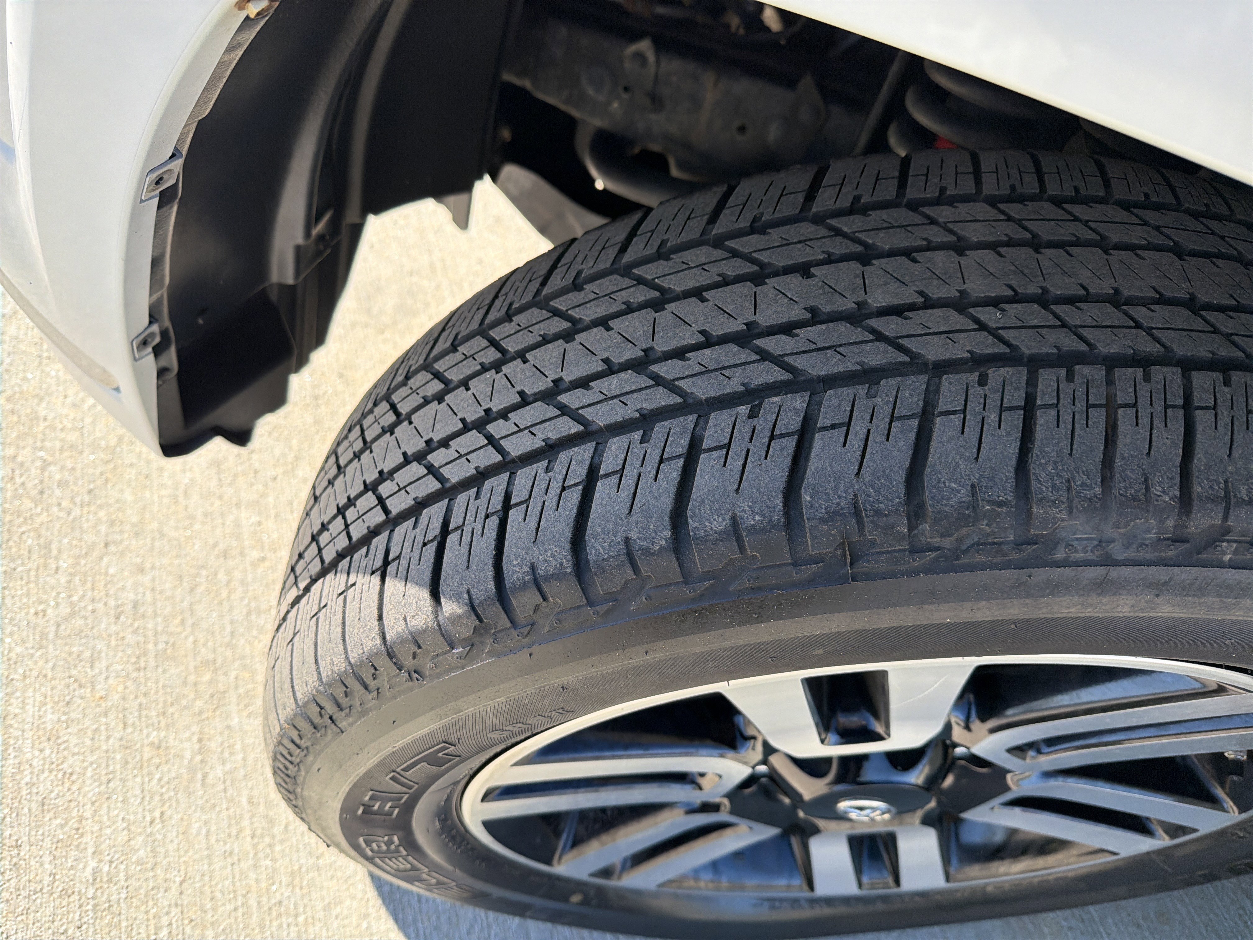 Used 2017 Toyota 4Runner Limited image 12