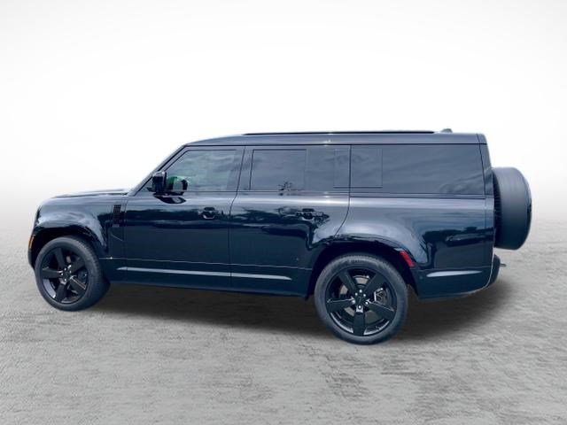 Certified 2026 Land Rover Defender 130 X-Dynamic SE AWD/4WD image 5