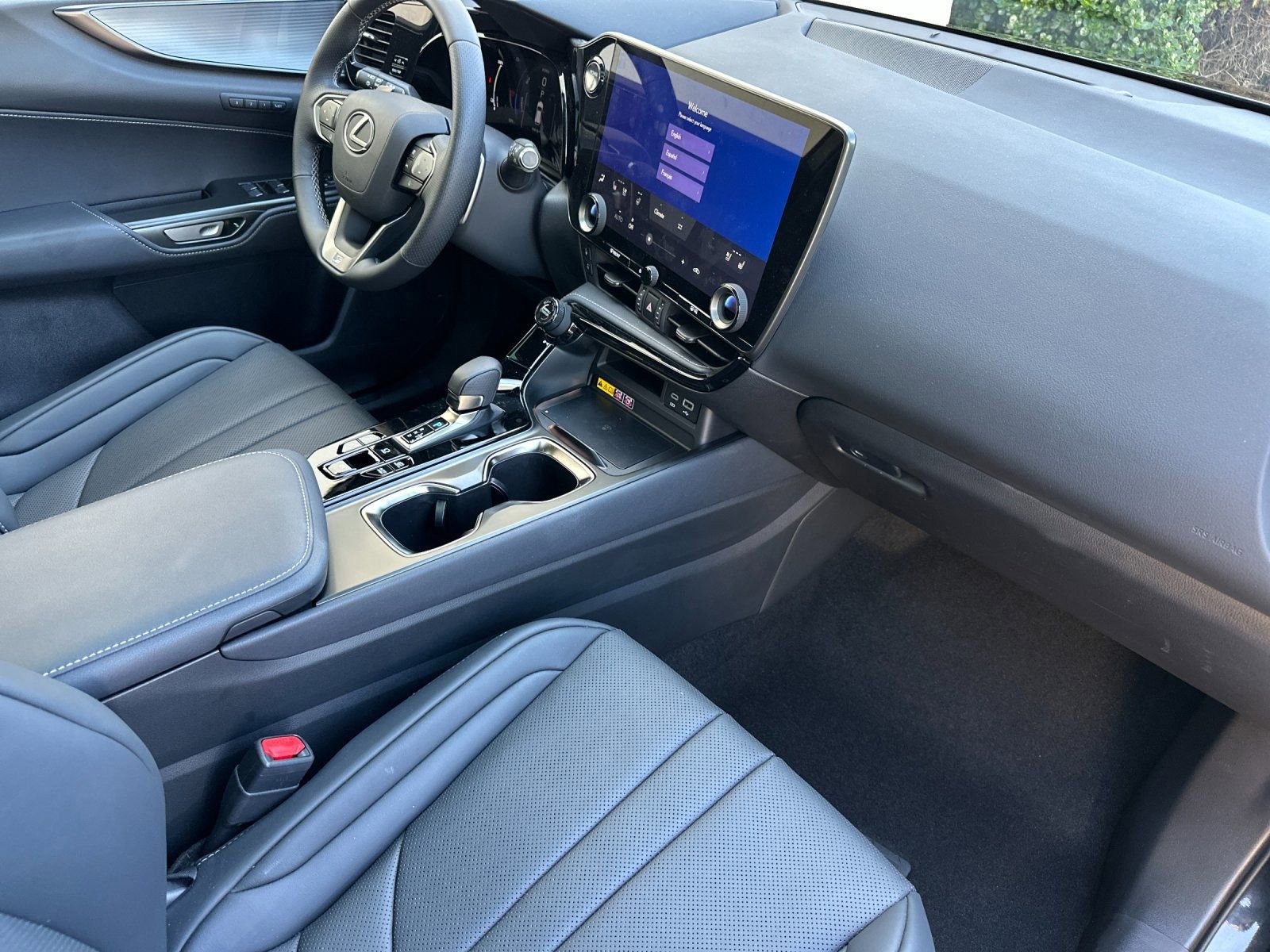 Used 2026 Lexus NX 450h+ F Sport w/ Accessory Package (2T) AWD/4WD image 18