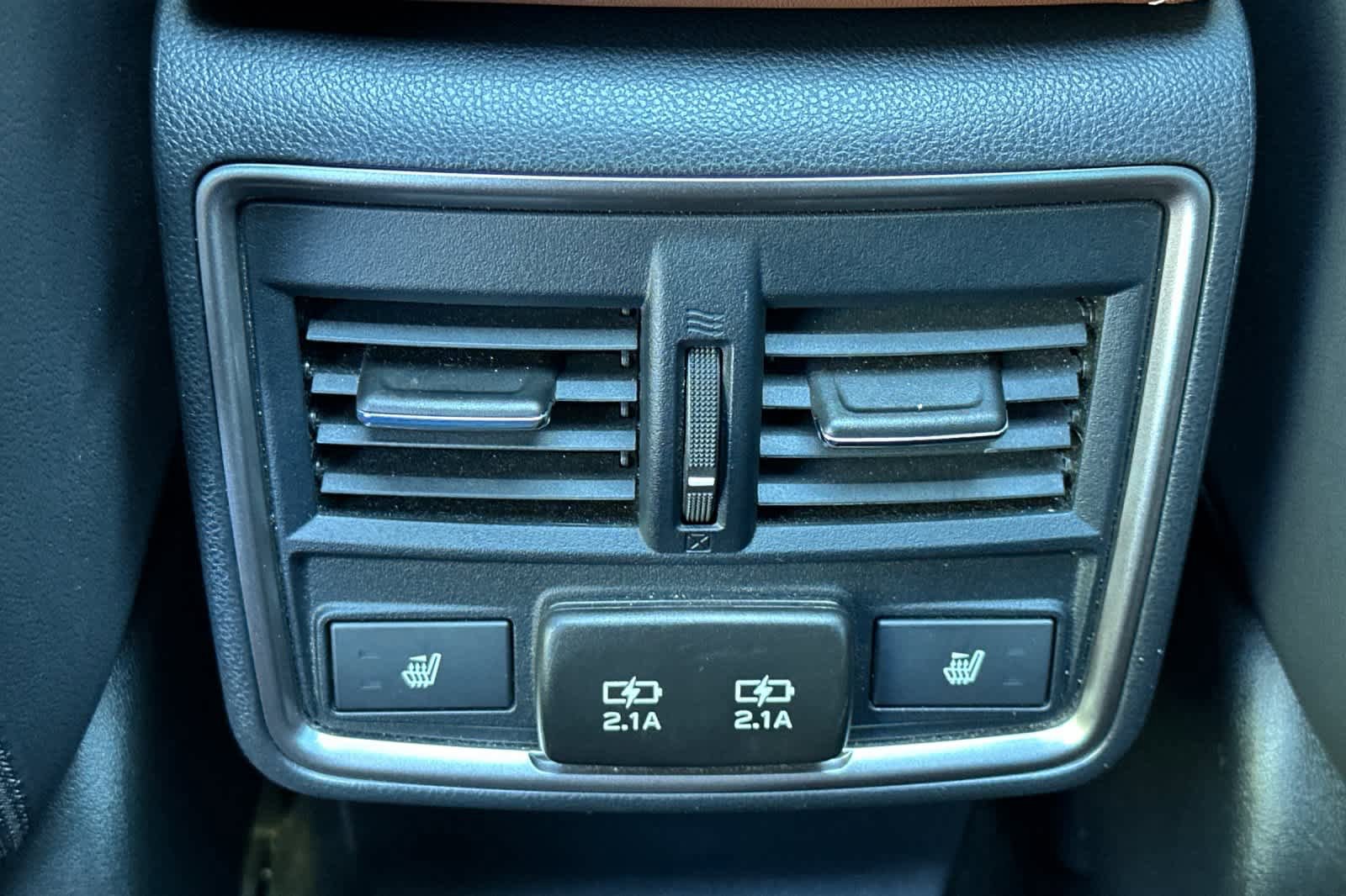 Used 2024 Subaru Forester Touring AWD/4WD image 14