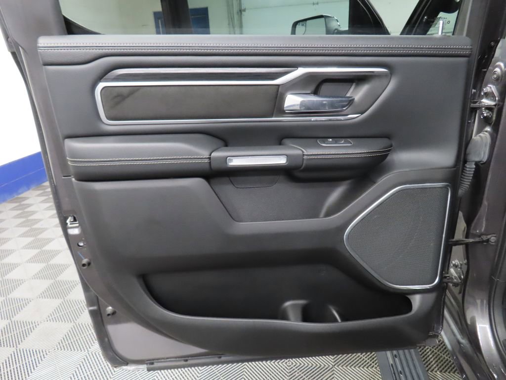 Used 2023 RAM 1500 Laramie AWD/4WD image 59