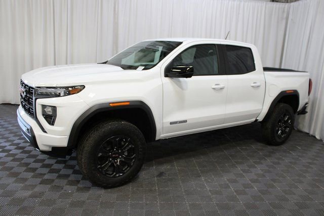 New 2025 GMC Canyon Elevation w/ Convenience Package image 3