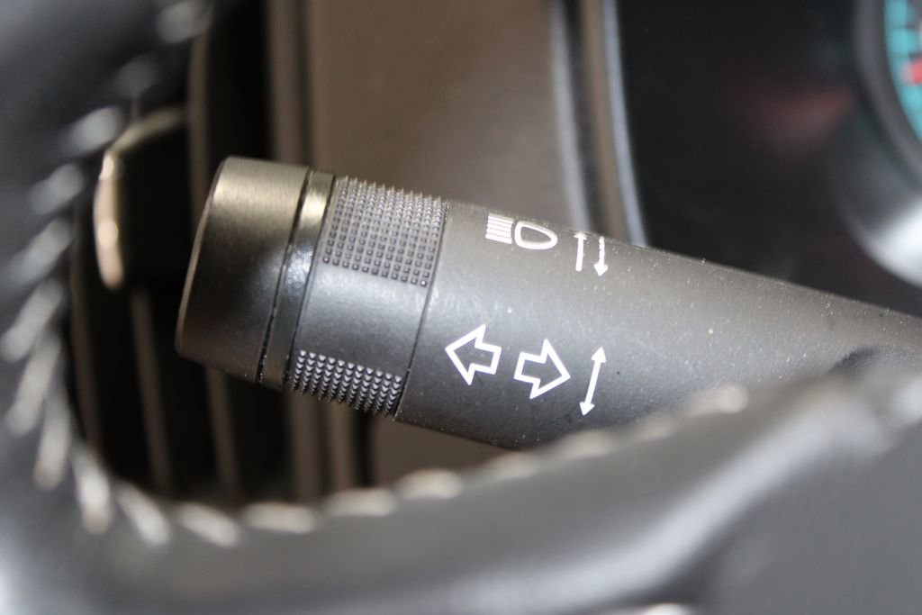 Used 2022 GMC Canyon Elevation image 22