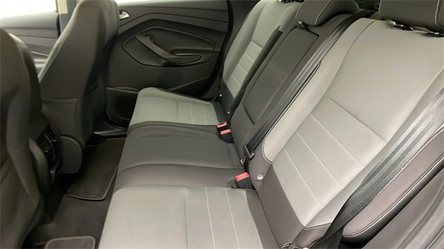 Used 2016 Ford Escape SE w/ Equipment Group 201A image 29