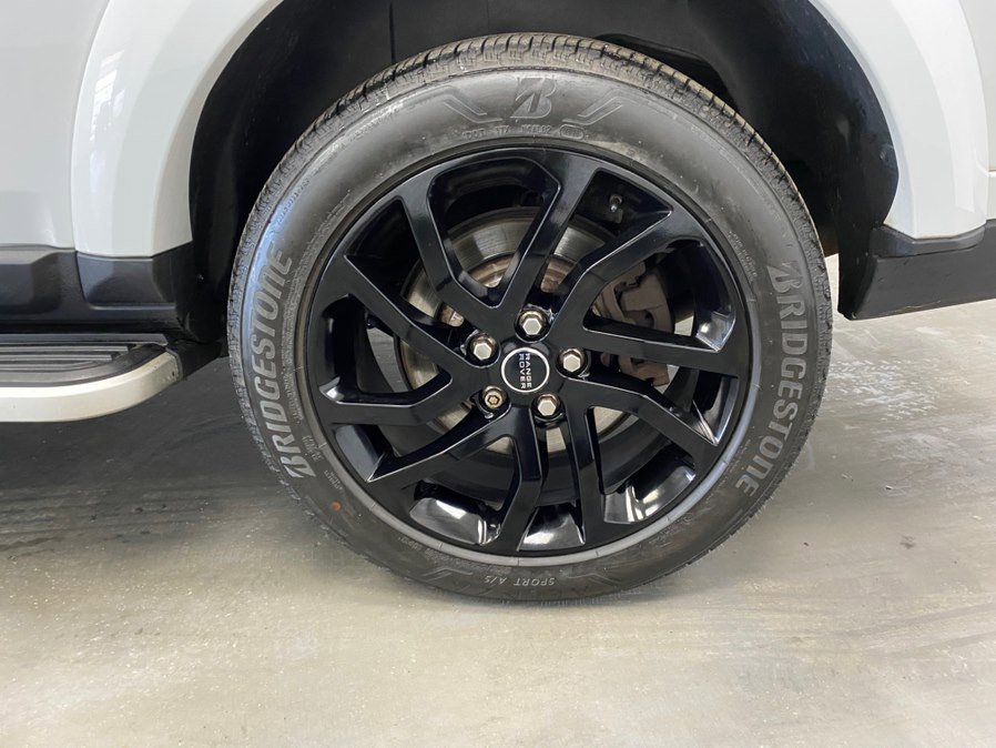 Used 2016 Land Rover LR4 HSE AWD/4WD image 19