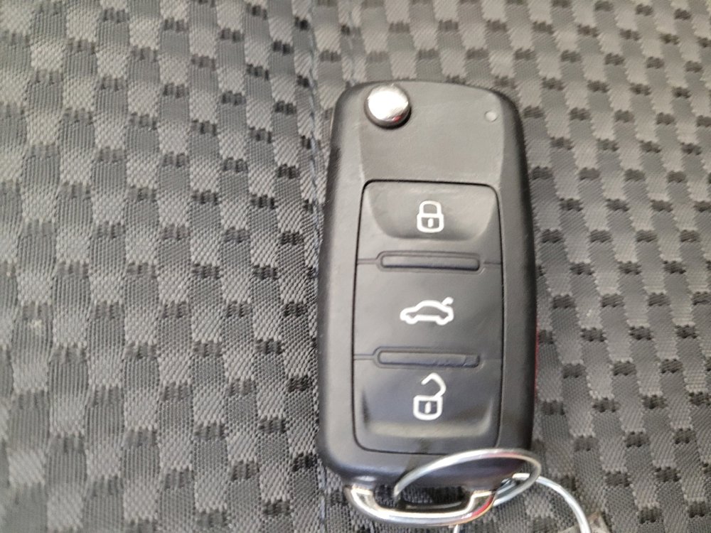 Used 2013 Volkswagen Jetta S image 32