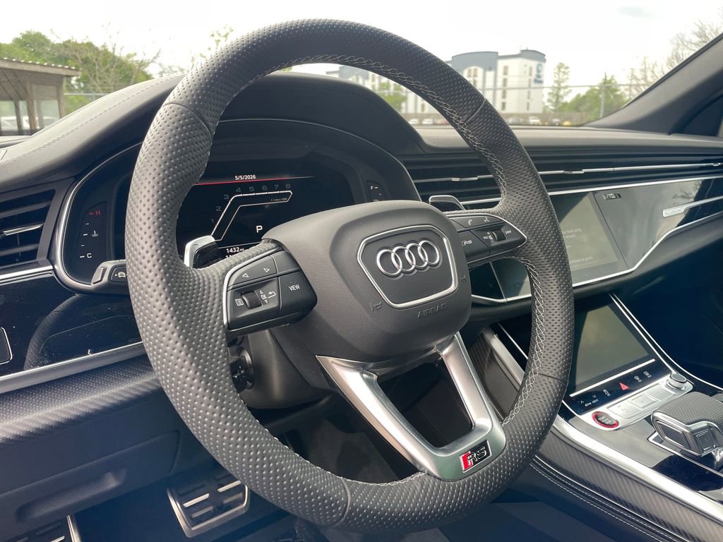 Used 2025 Audi RS Q8 performance AWD/4WD image 25