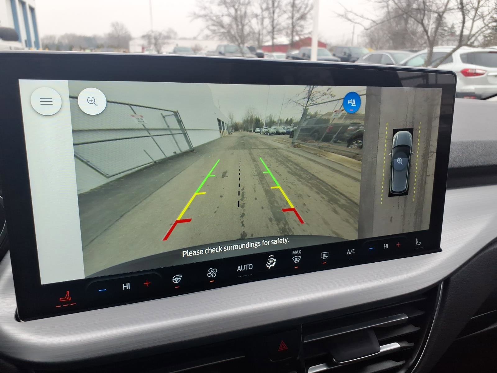 Certified 2024 Ford Escape Platinum image 18