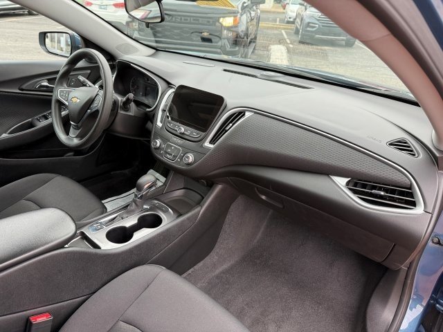 Used 2024 Chevrolet Malibu LS image 18