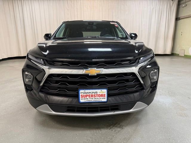Used 2025 Chevrolet Blazer LT AWD/4WD image 12
