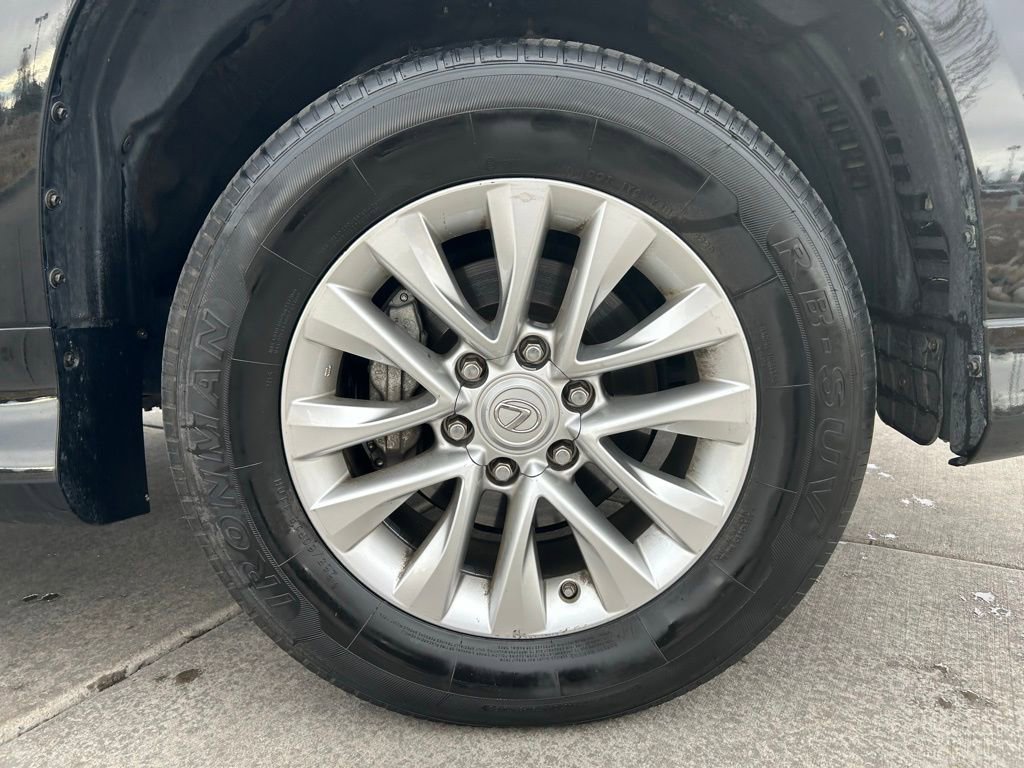 Used 2019 Lexus GX 460 image 32