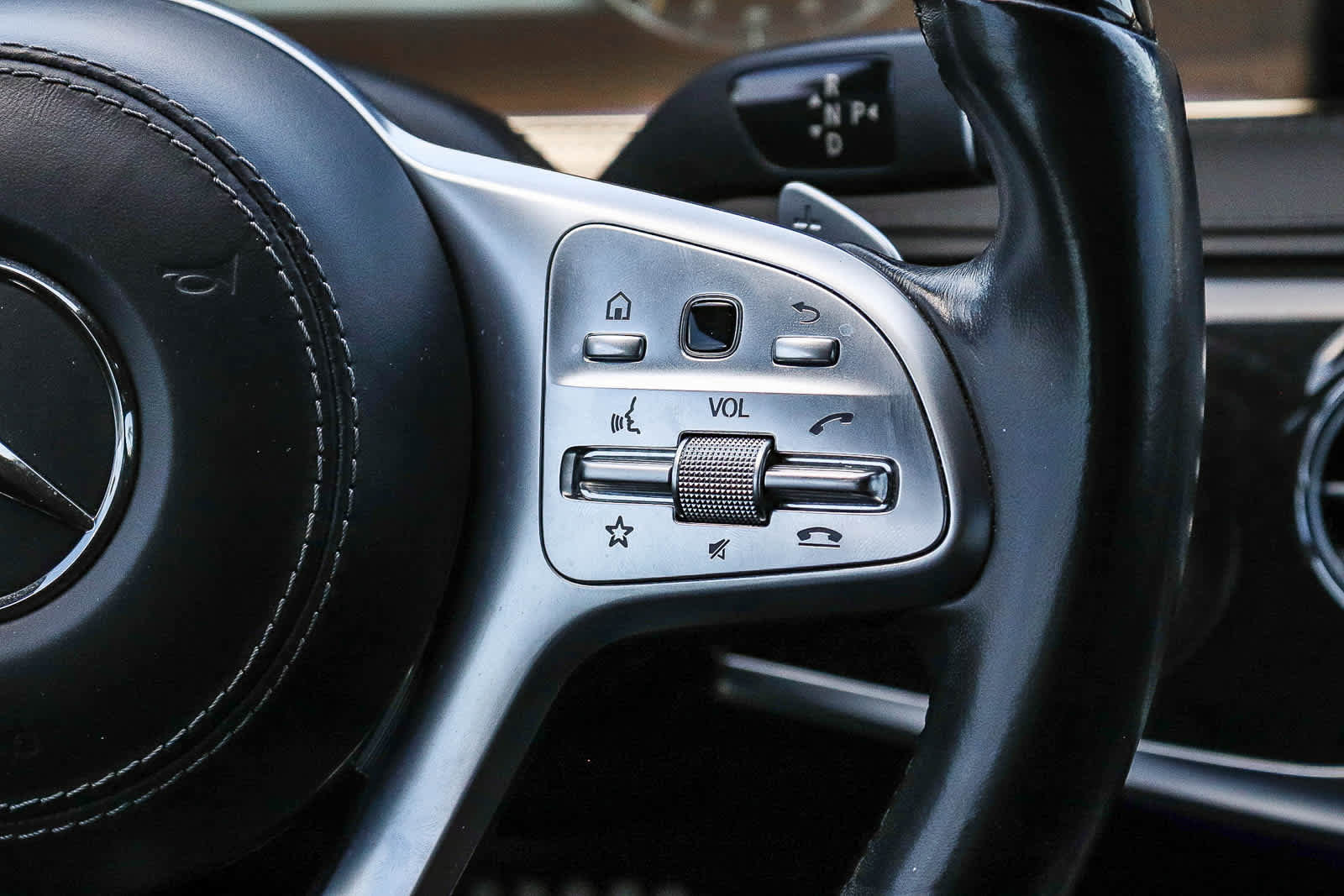 Used 2019 Mercedes-Benz S 560 Sedan image 22