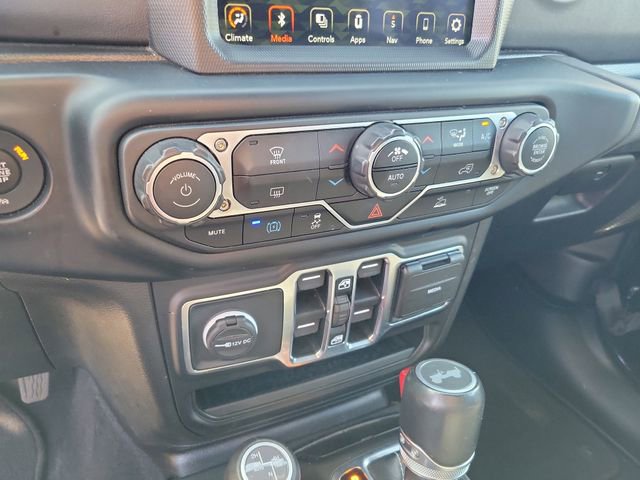 Used 2021 Jeep Wrangler Unlimited Sahara image 22