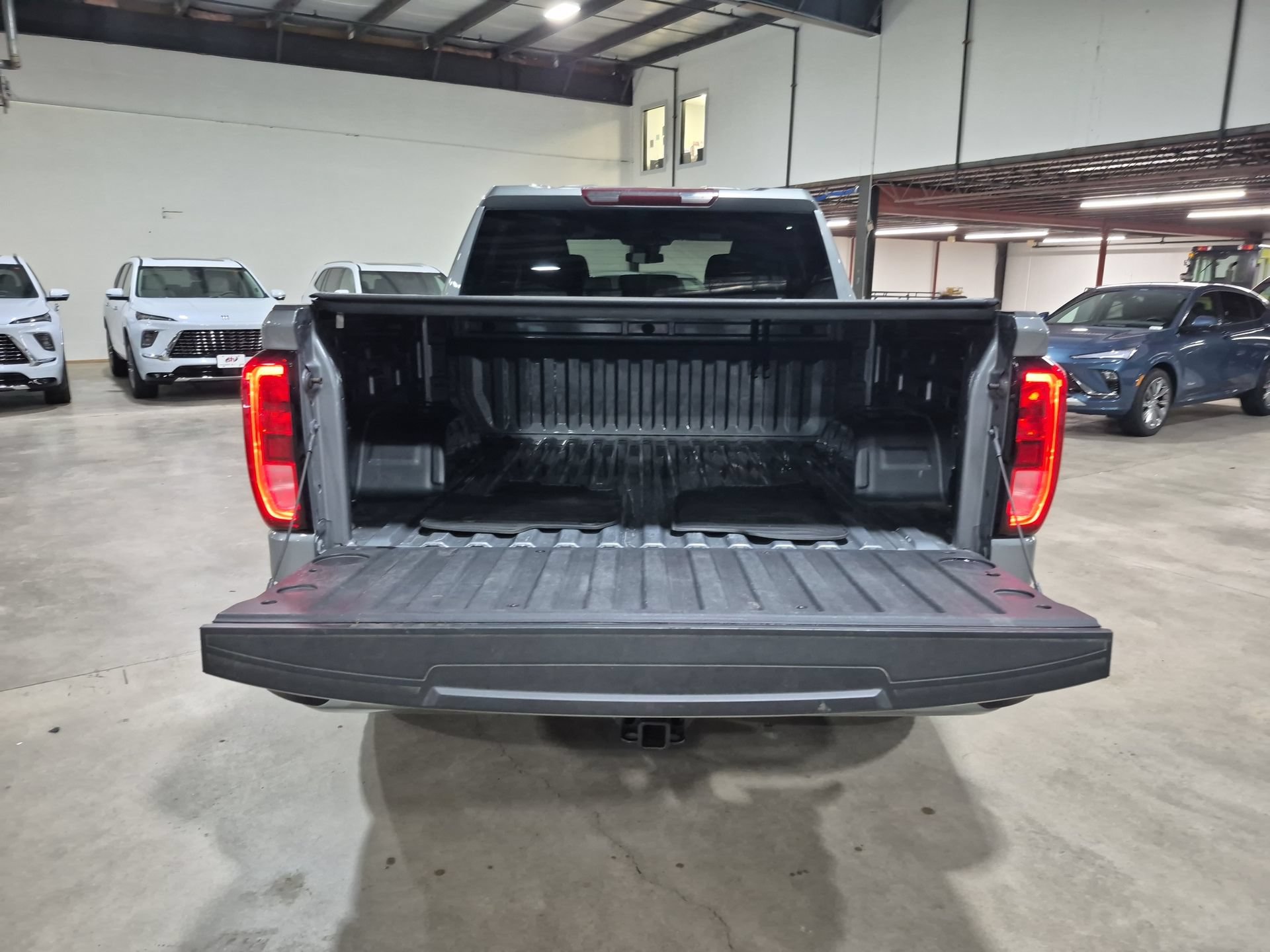 Used 2025 GMC Sierra 1500 Elevation AWD/4WD image 26