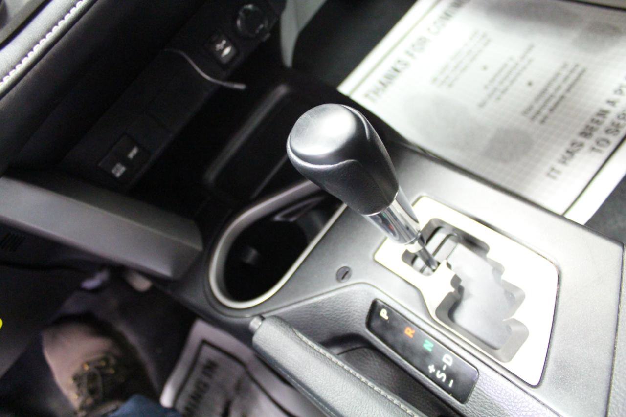 Used 2017 Toyota RAV4 XLE w/ Protection Package image 17