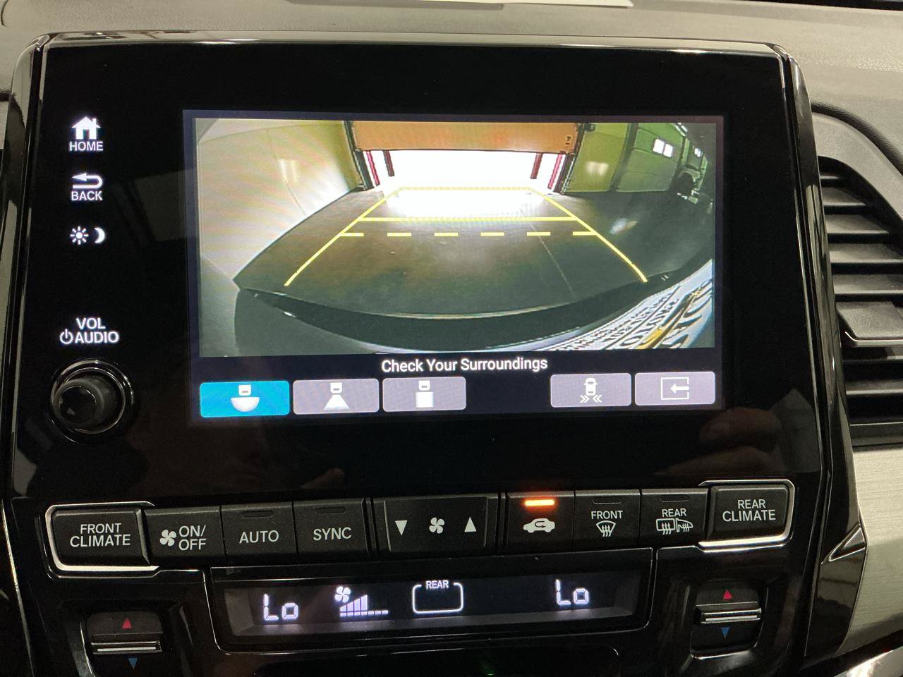 Used 2018 Honda Odyssey Elite image 27