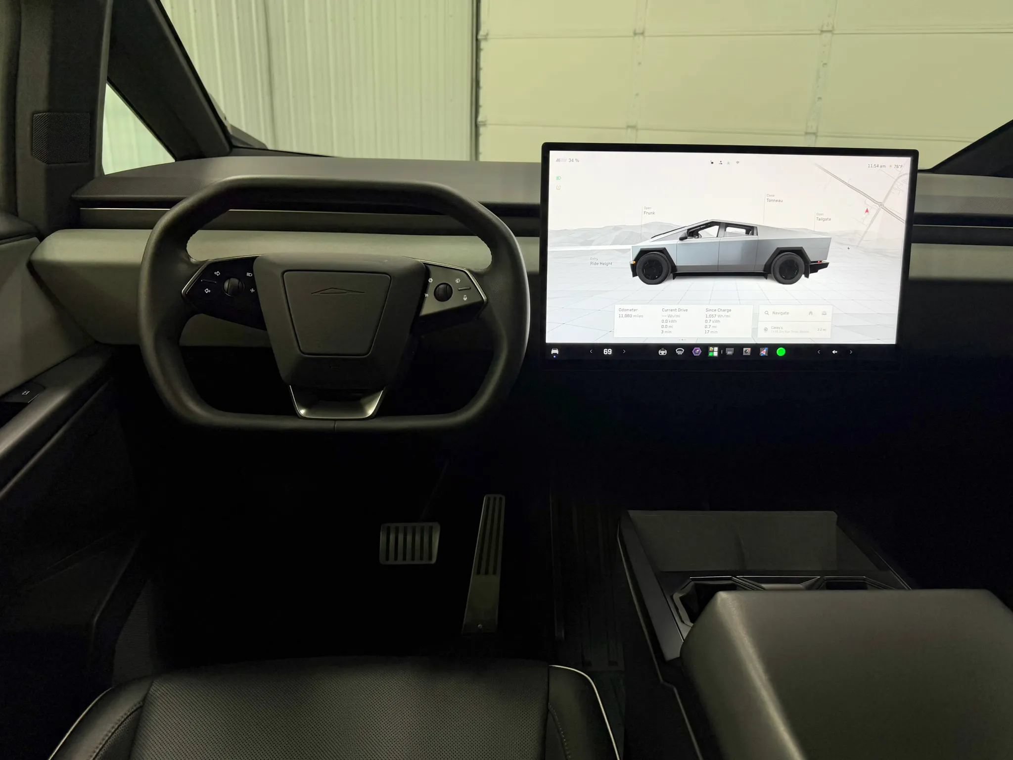 Used 2024 Tesla Cybertruck AWD Crew Cab image 20