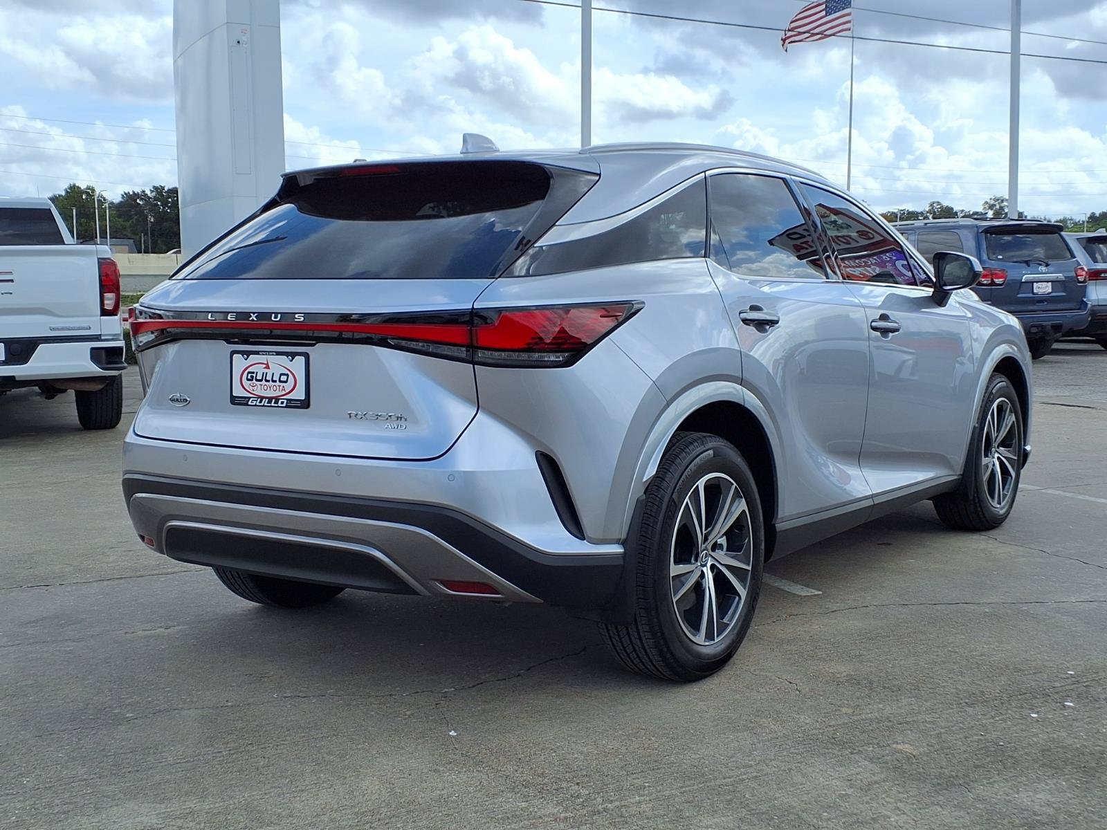 Used 2026 Lexus RX 350h w/ Convenience Package AWD/4WD image 6
