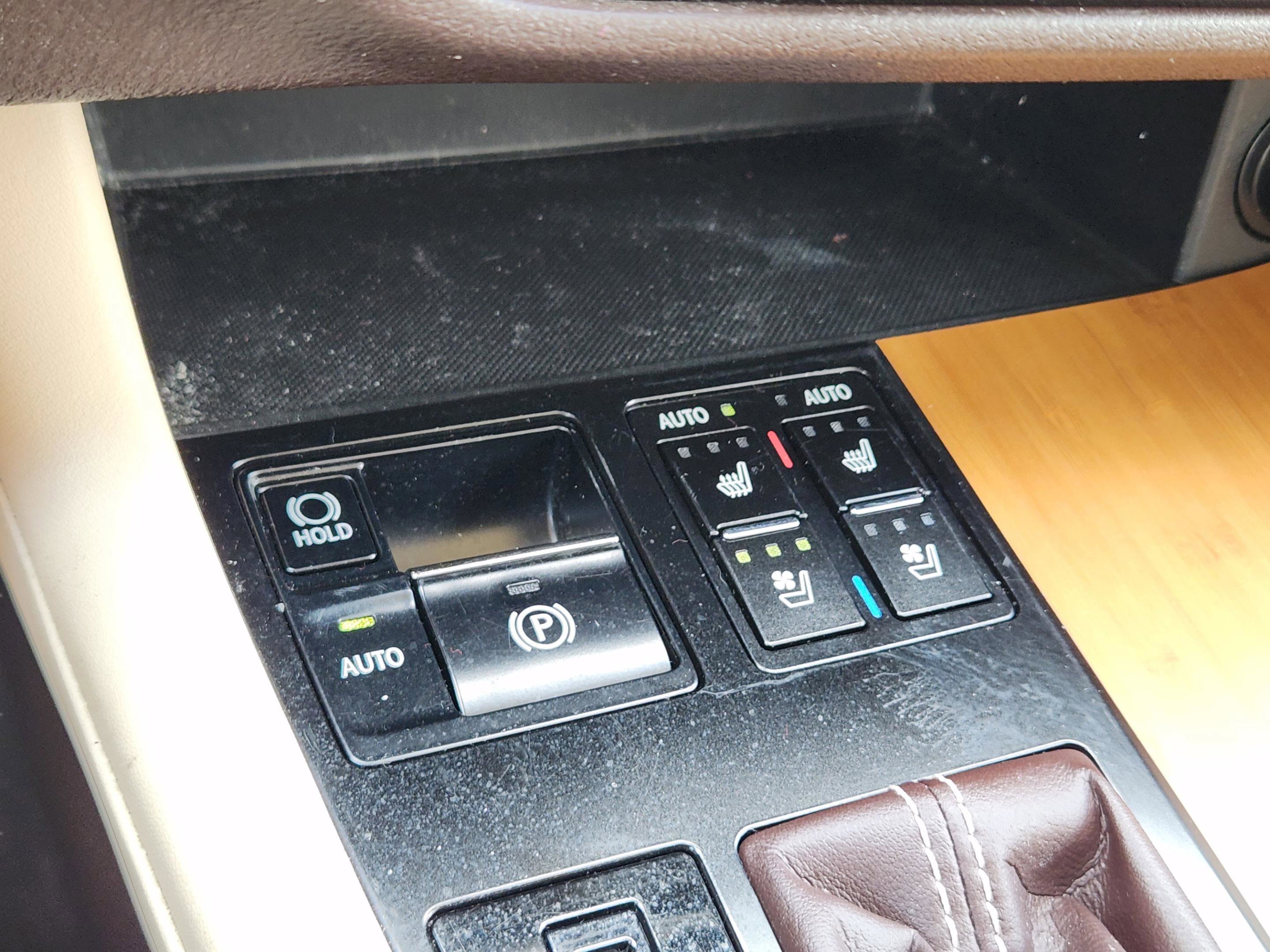 Used 2019 Lexus RX 350 AWD w/ Navigation Package image 23