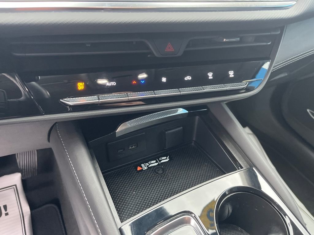 Used 2025 Buick Envision Preferred image 15